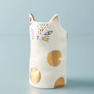 Anthropologie BIRDCANFOX Kitten Planter, Large